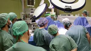 Intervención de una ablación de hemorroides por radiofrecuencia en el Hospital de Viladecans.