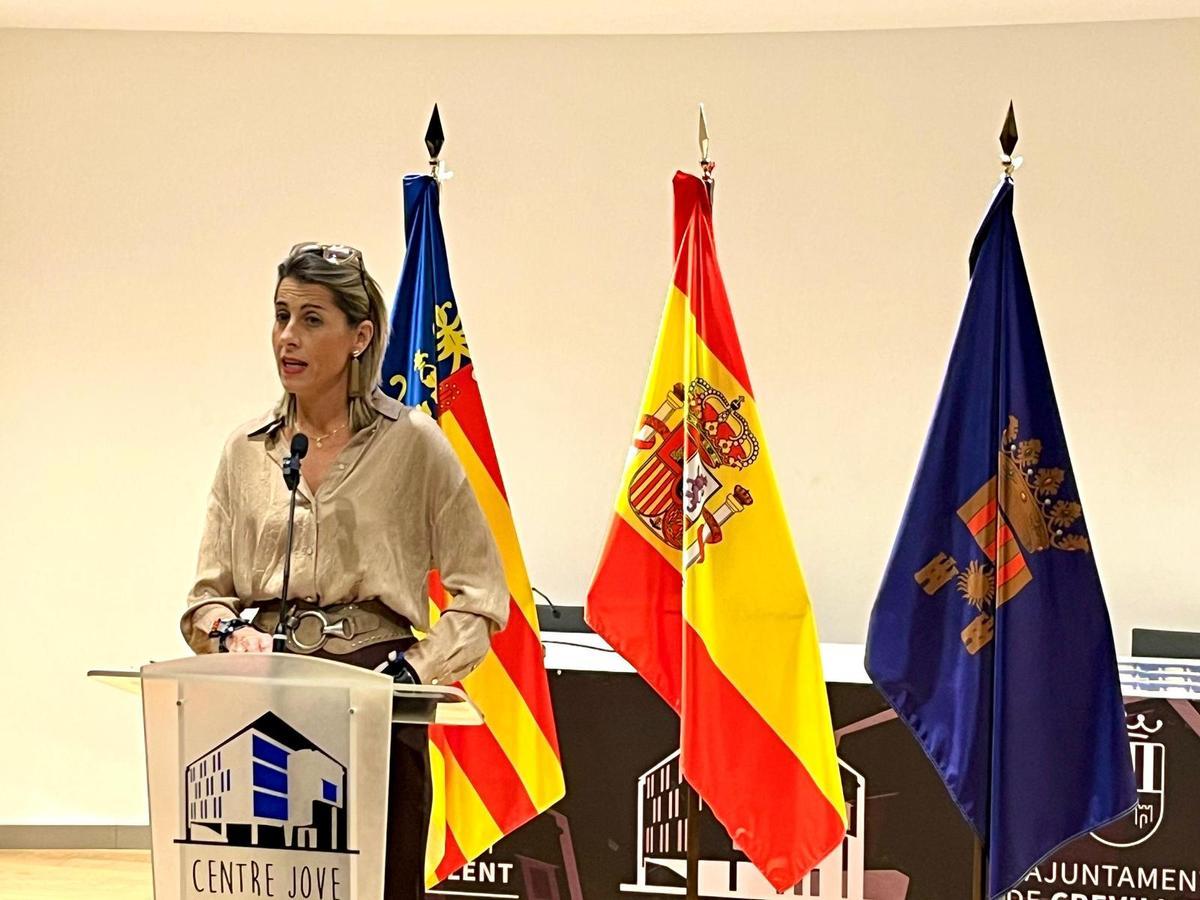 Un momento del discurso de la alcaldesa Lourdes Aznar en Crevillent este sábado