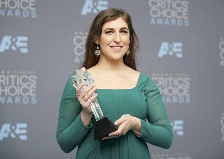 Sylvester Stallone, Alicia Vikander, Kirsten Dunst y Rachel McAdams han estado entre los galardonados en la gala de los Critics Choice Awards de Hollywood
