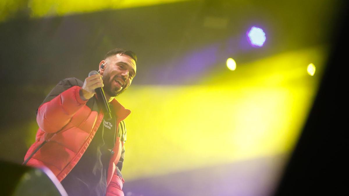 Fiestas del Pilar Conciertos | Crónica del Jardín de Invierno: Sharif eleva la poesía de su rima a otra dimensión Fiestas del Pilar Conciertos | Crónica del Jardín de Invierno: Sharif eleva la poesía de su rima a otra dimensión