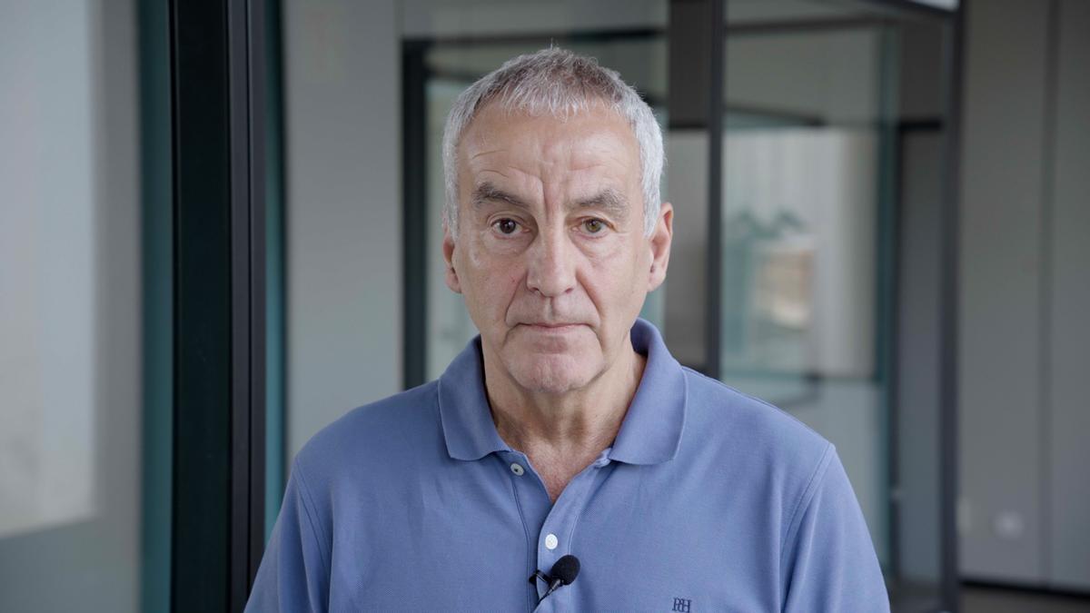 Matías Vallés | Sánchez le confesó a Ábalos por WhatsApp que Messi era mejor que Ronaldo
