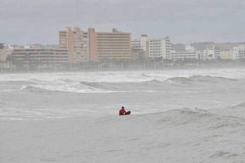 Surf-Spaß auf Mallorca