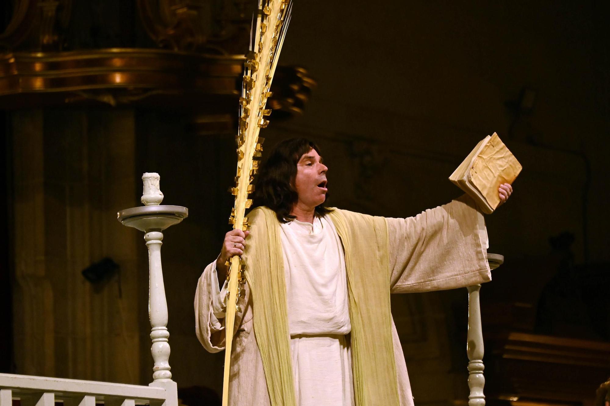 Representacion extraordinaria del misteri d'Elx