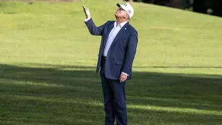 Trump retrasa hasta el 1 de agosto la entrada en vigor de los aranceles “recíprocos"