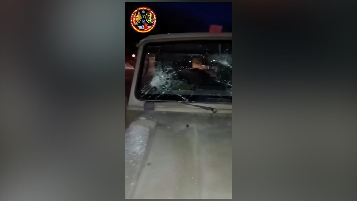 CEUTA MIGRANTES DETENIDOS | Así ha quedado el vehículo militar tras la agresión en Ceuta