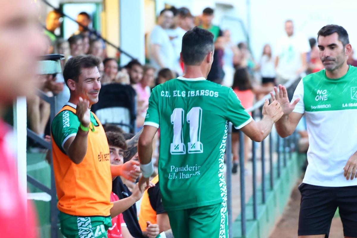Galería | Así ha sido el espectacular regreso de Roberto Bautista al fútbol
