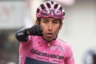 Bernal, a solo cinco pasos de sumar el Giro a su palmarés