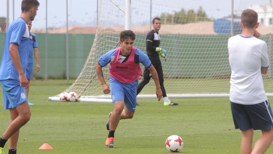 Zalazar en el entrenamiento del Cartagena en Pinatar Arena el pasado miércoles