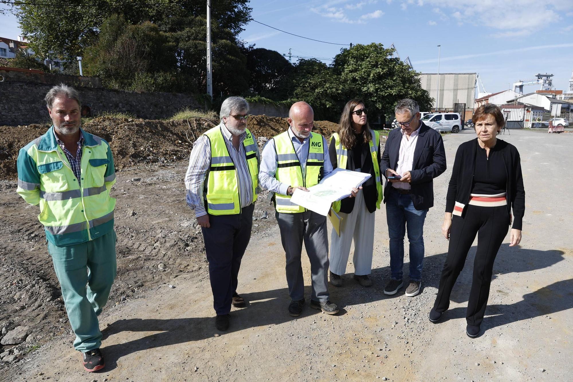 Así avanzan los trabajos en los terrenos de Naval Gijón (en imágenes)