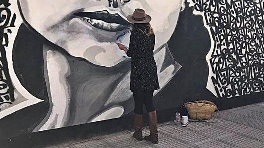 Borrada la pintada sexista en el mural de Margalida ‘Llogat’