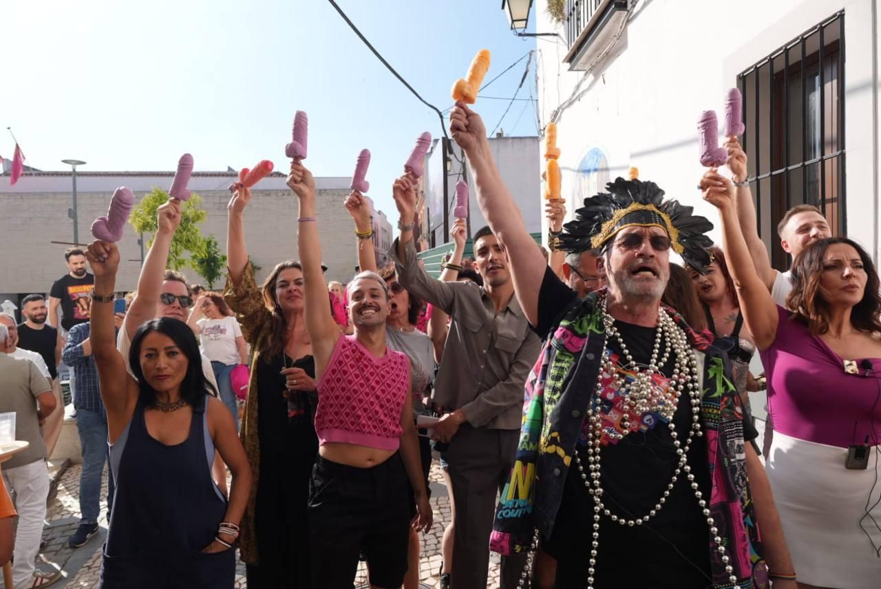 Así ha sido la carrera de tacones en Los Palomos de Badajoz