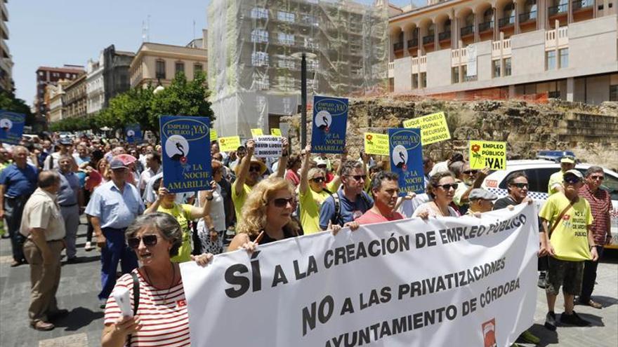 Los sindicatos cifran en un 90% el apoyo de la huelga y un 17% el gobierno local