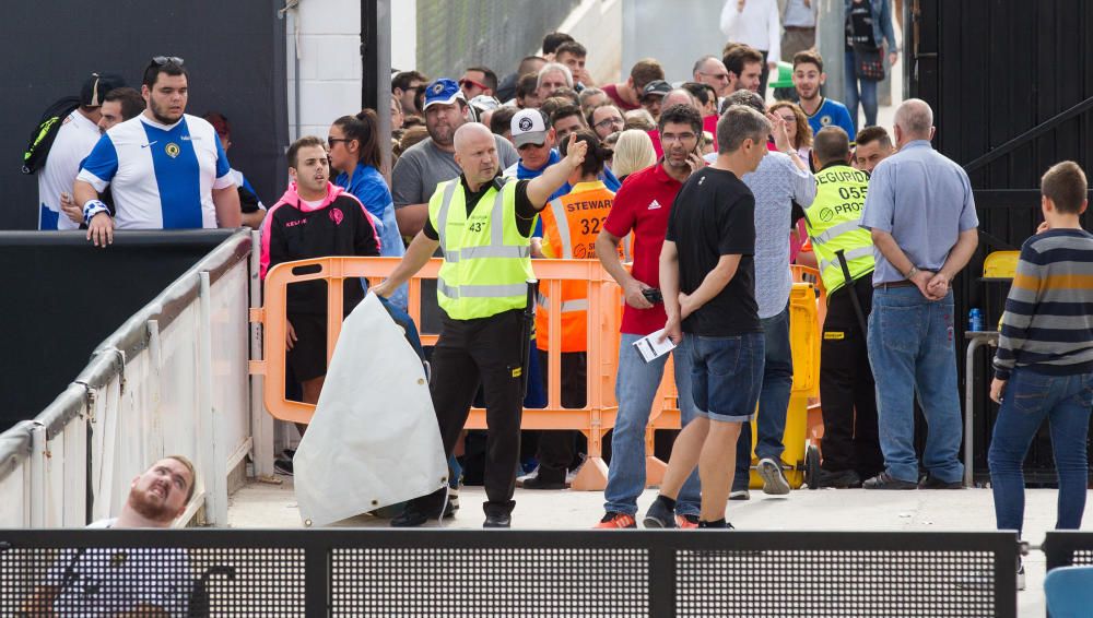 El Valencia niega la entrada a los alicantinos.