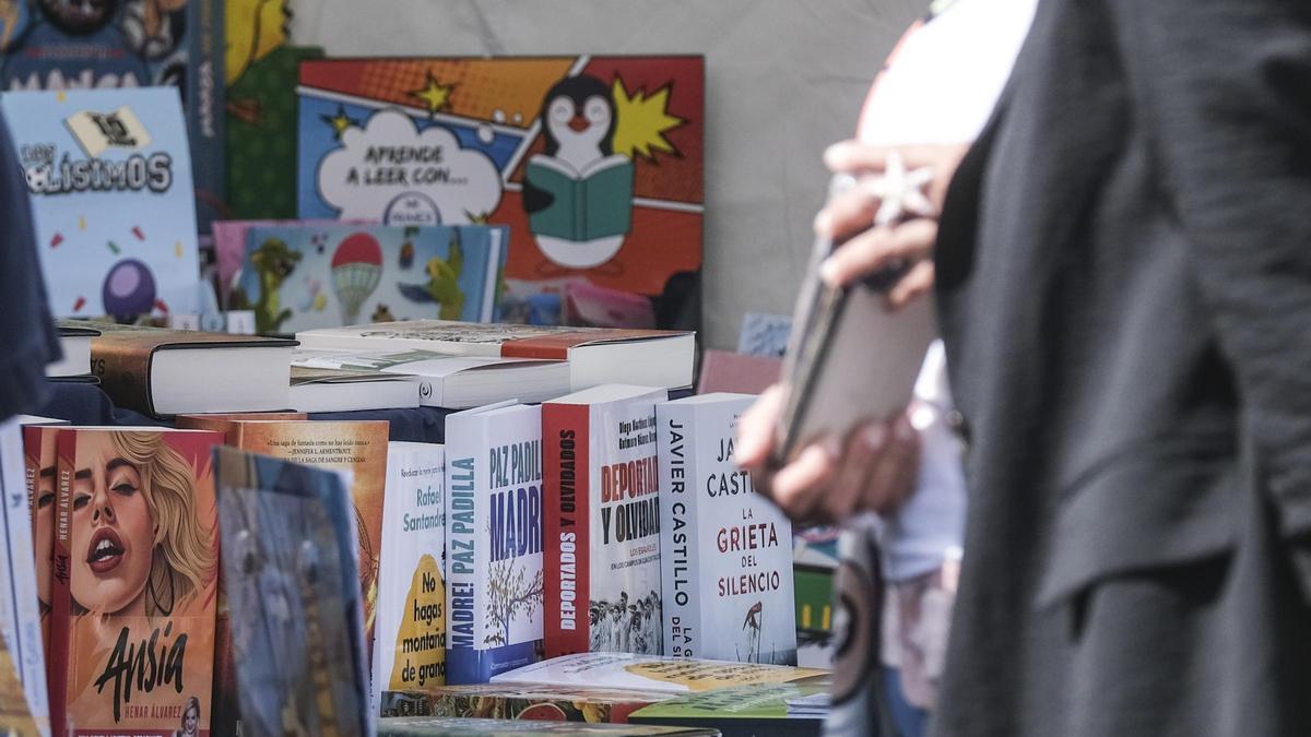 Imagen de la Feria del Libro que se celebra hasta el domingo en Telde