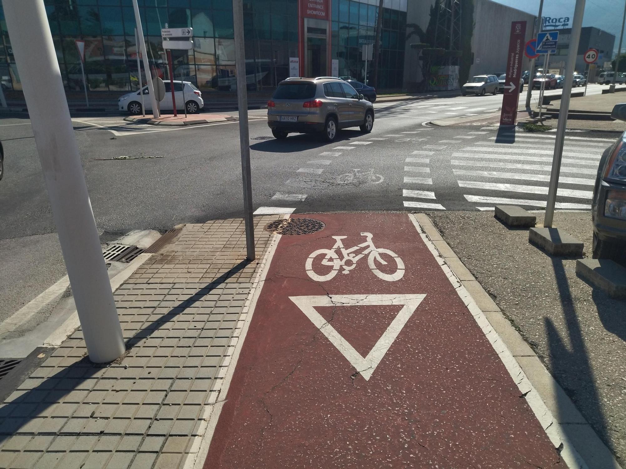 El carril bici más desastroso está en Dénia