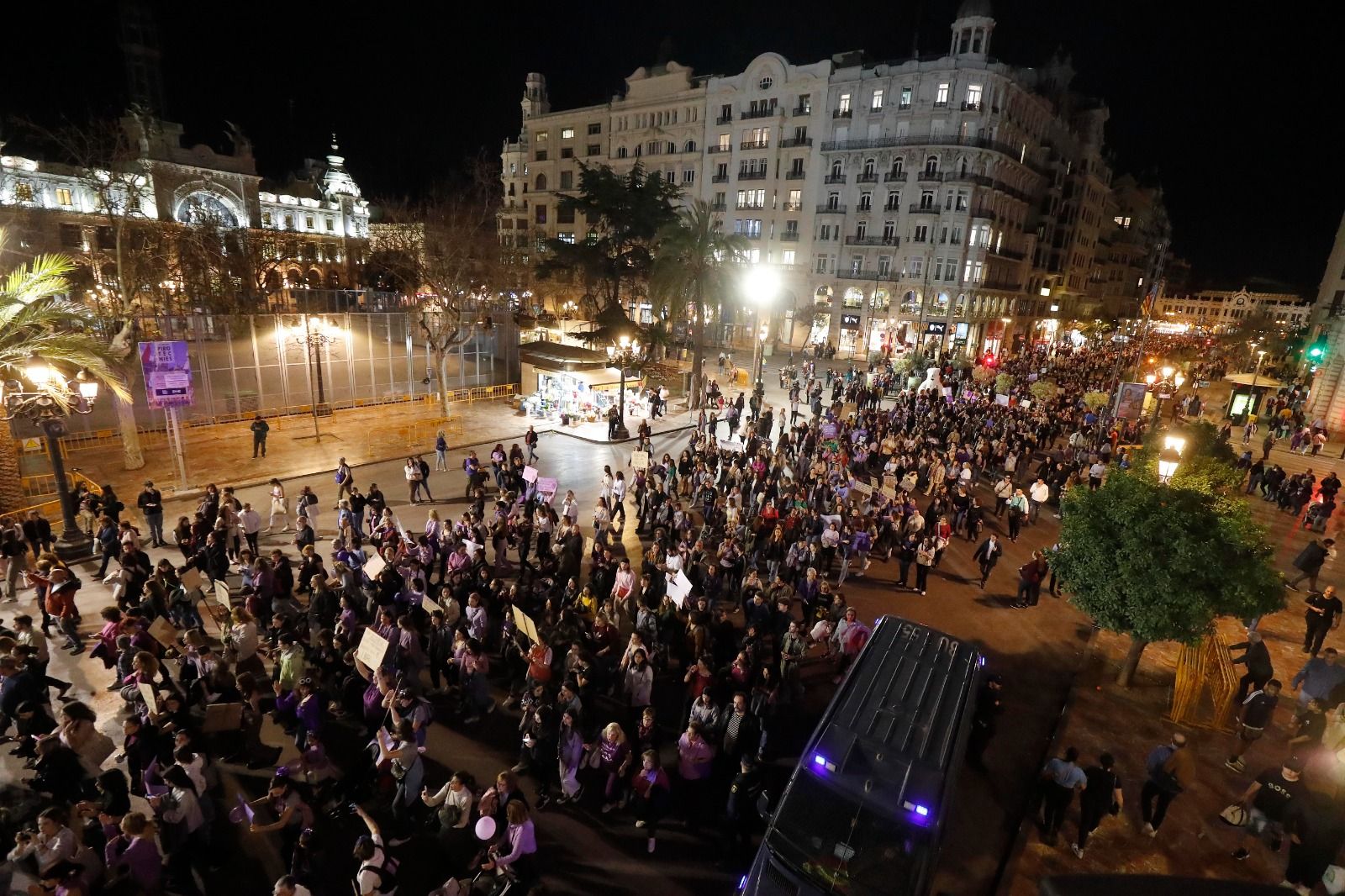 La manifestación de la Coordinadora Feminista de València para celebrar el 8 M