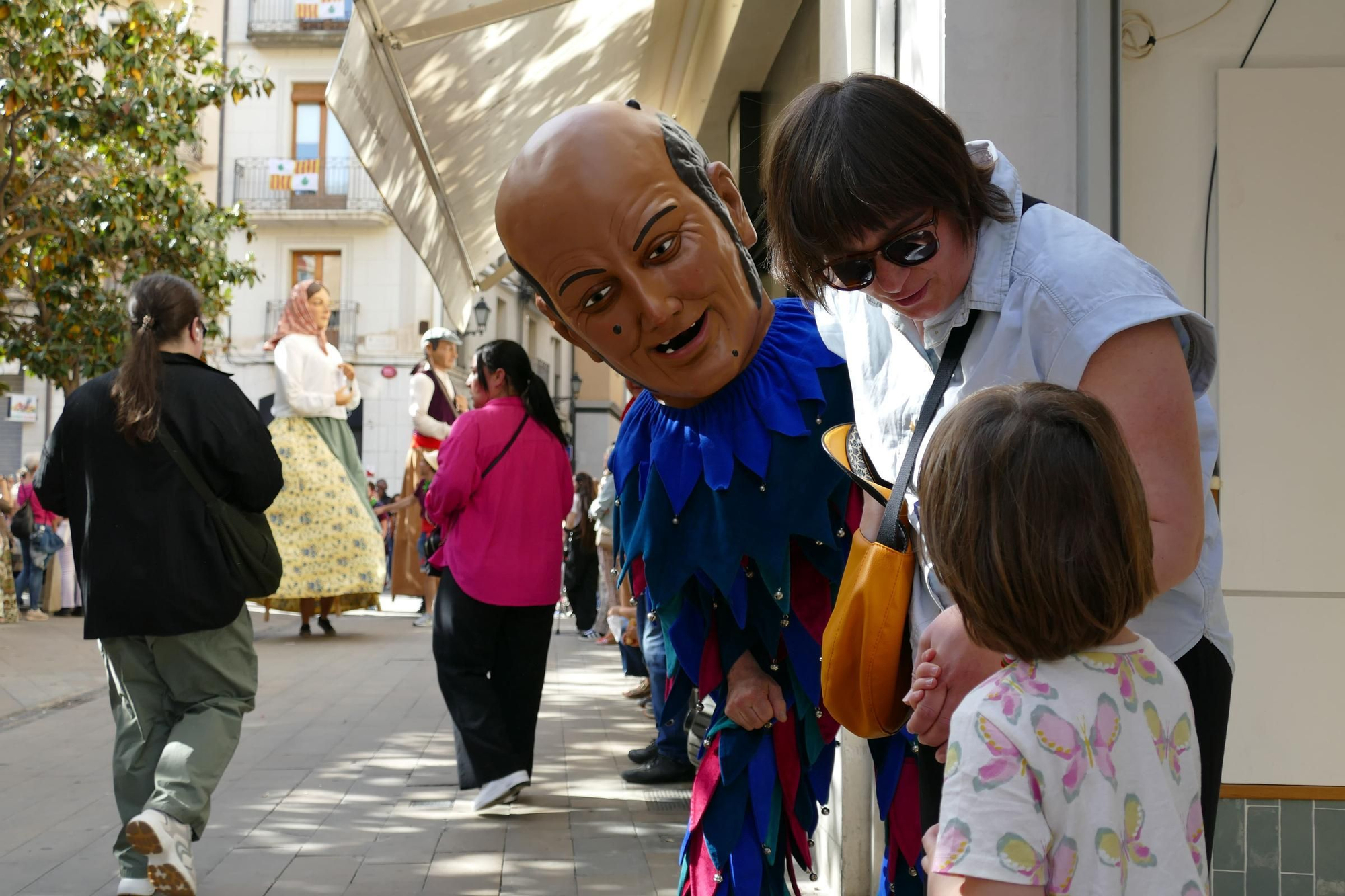 La trobada gegantera de la Diada de Santa Creu celebra els 30 anys dels Amics dels Gegants de Figueres