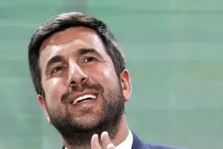 Enrique Riquelme anunciará "en dos o tres días" si se presenta a las elecciones del Real Madrid