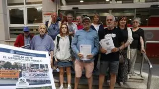 Los vecinos de Gijón presentan su queja formal ante el Defensor del Pueblo por el tráfico pesado que soporta la zona oeste: "Es un problema de salud pública y de justicia territorial"