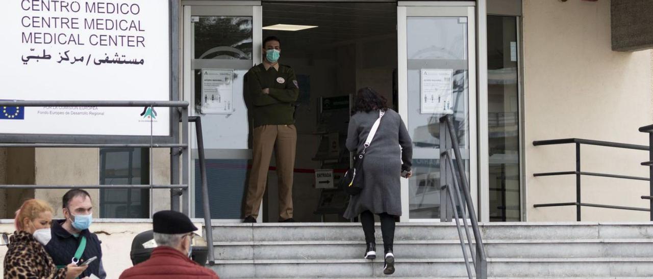 Los médicos de Atención Primaria alertan de un nuevo aumento de consultas Covid.