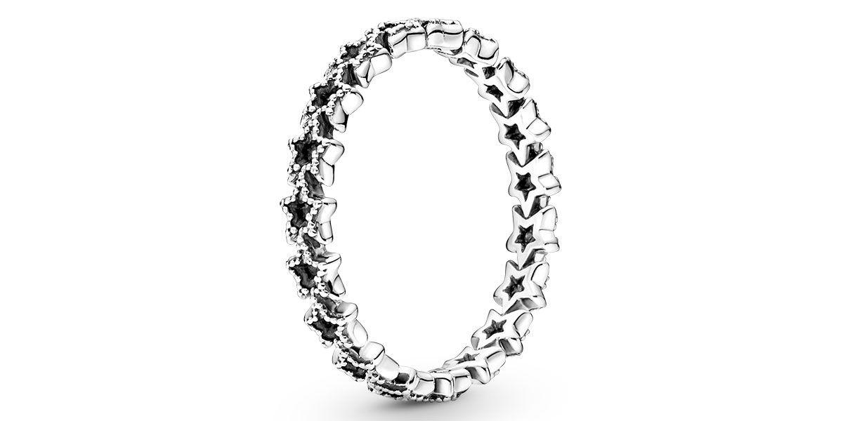 Las joyas mini son la tendencia de la temporada