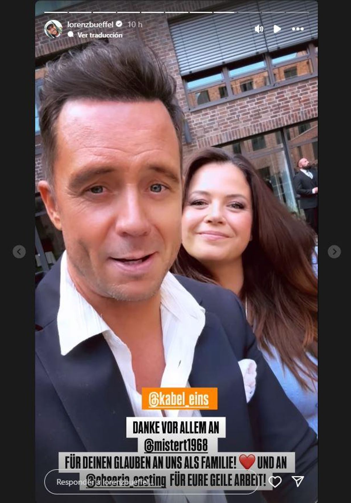 Das Paar, als es die Neuigkeiten, auf Instagram verkündete.