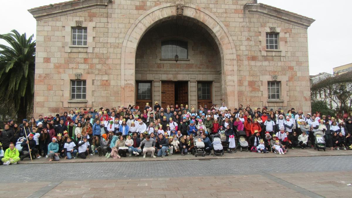 Cuatrocientos andarines, de Cangas de Onís a Covadonga