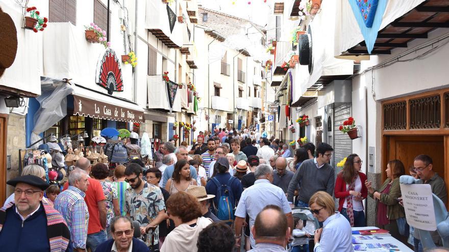 La falta de personal pone en vilo a los restaurantes de Morella ante un multitudinario Sexenni: &quot;La situación es límite&quot;