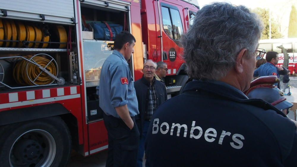 «Els Bombers t''acompanyen a donar sang» a Figueres