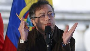 El presidente de Colombia, Gustavo Petro, habla durante un acto público en Bogotá (Colombia). EFE/ Mauricio Dueñas Castañeda