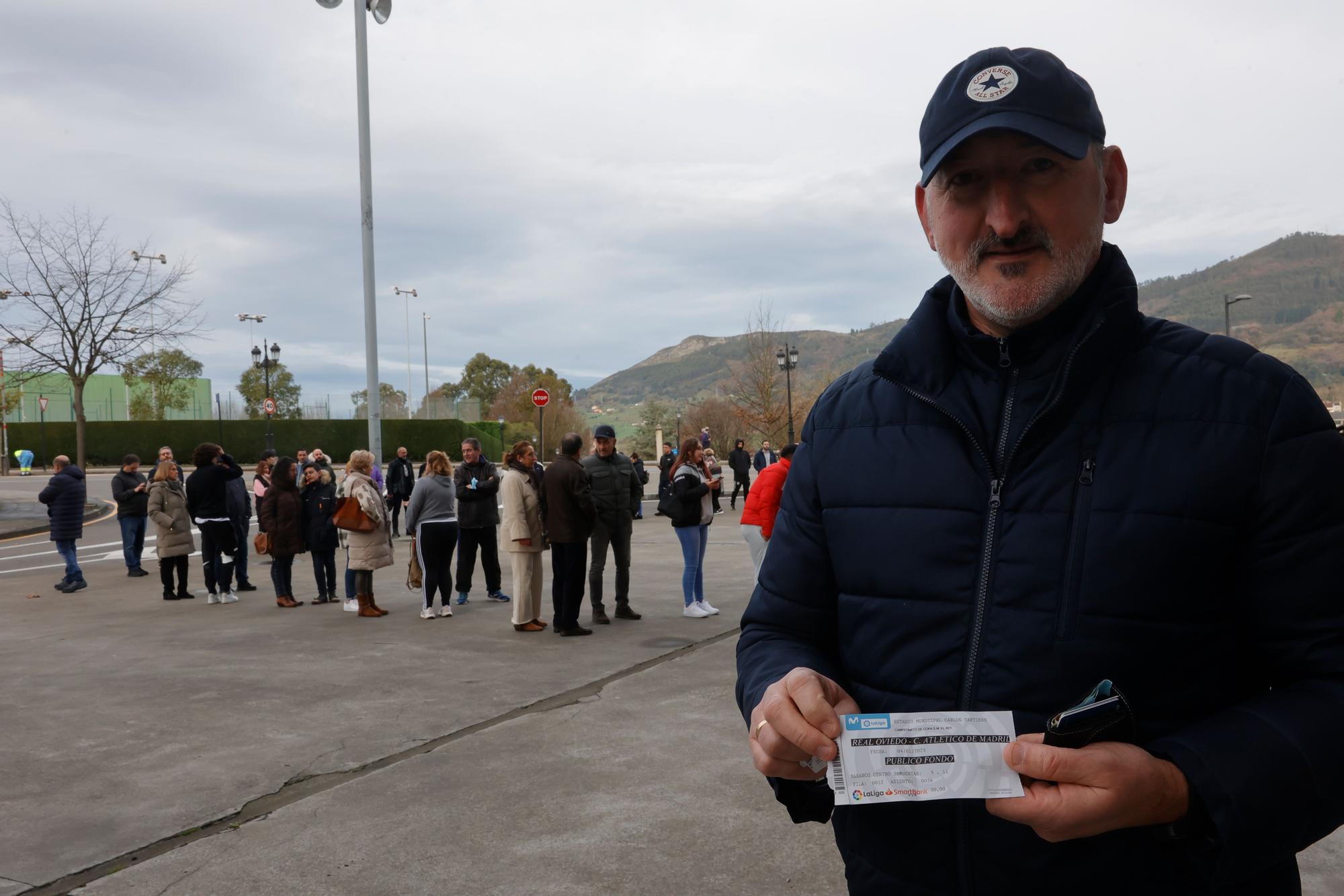 EN IMÁGENES: colas en el Tartiere para comprar entradas de Copa