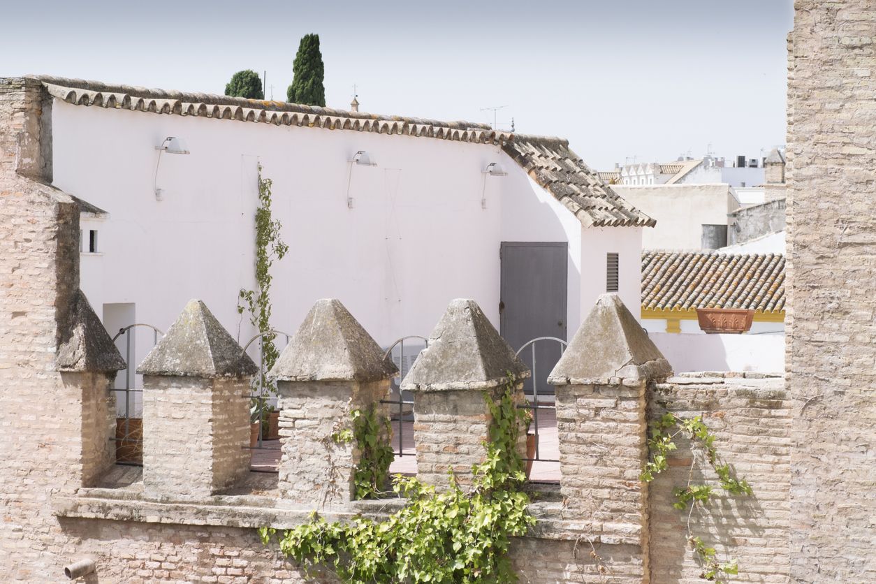 Muros en Carmona, Andalucía, España