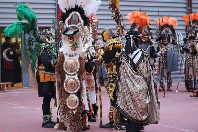 El 'making of' del desfile extraordinario de los Moros d'Alqueria en Castelló. Así han sido los preparativos