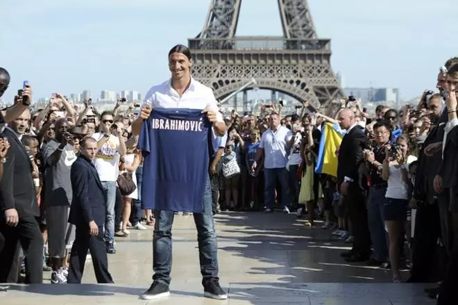 Ibrahimovic ya es del PSG