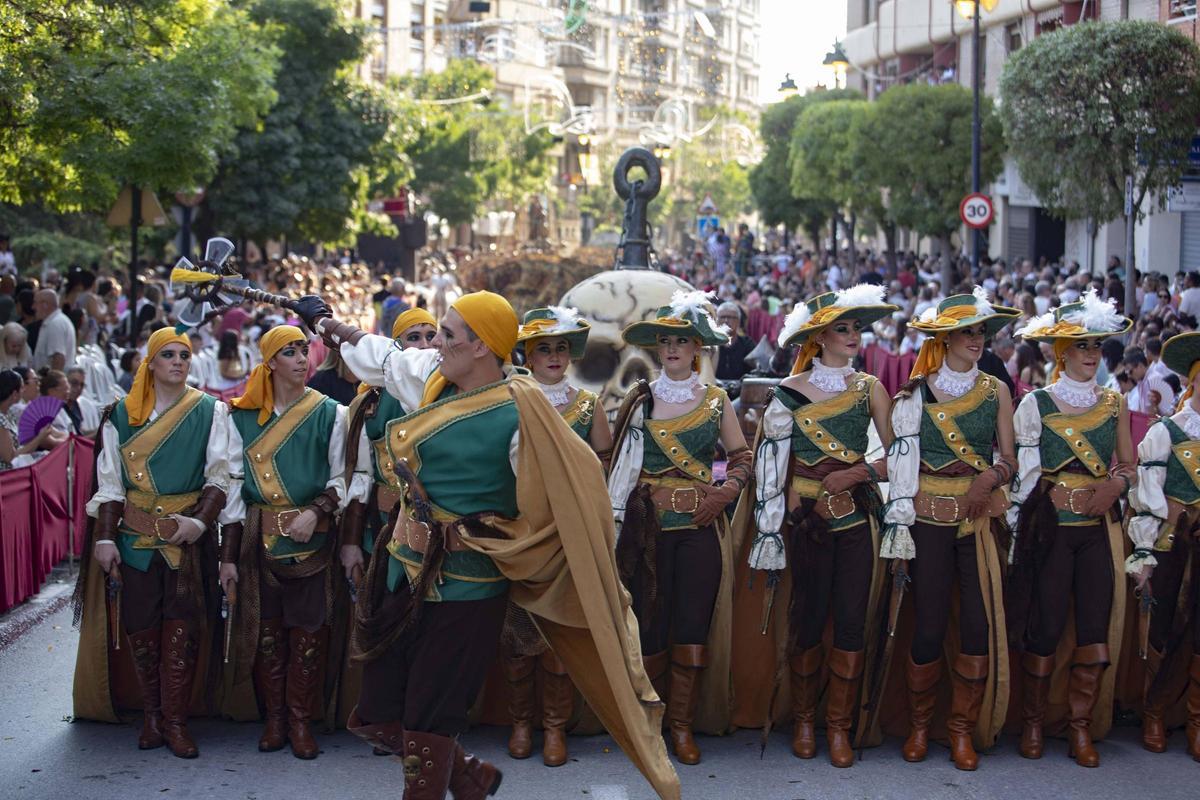 Una "fila" cristiana en la Entrada de Ontinyent del año pasado.