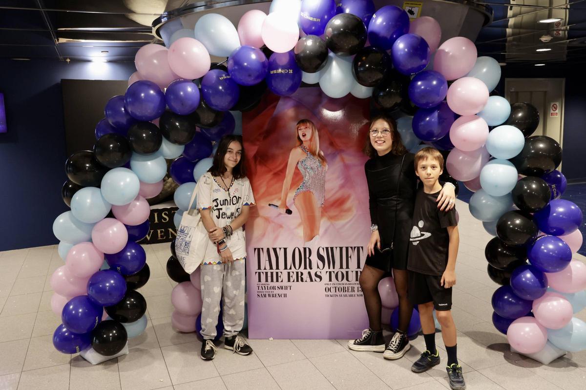 Ambiente del estreno del documental de Taylor Swift en Cinesa Diagonal