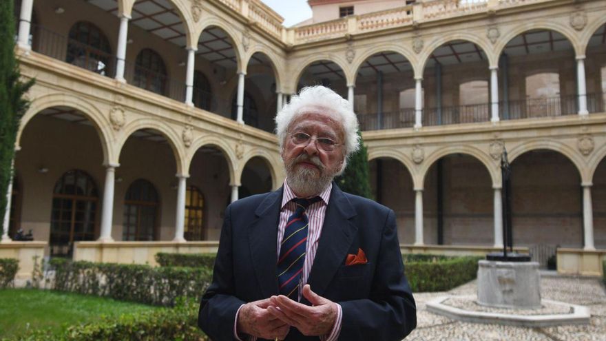 José María Álvarez: militante de la gran literatura