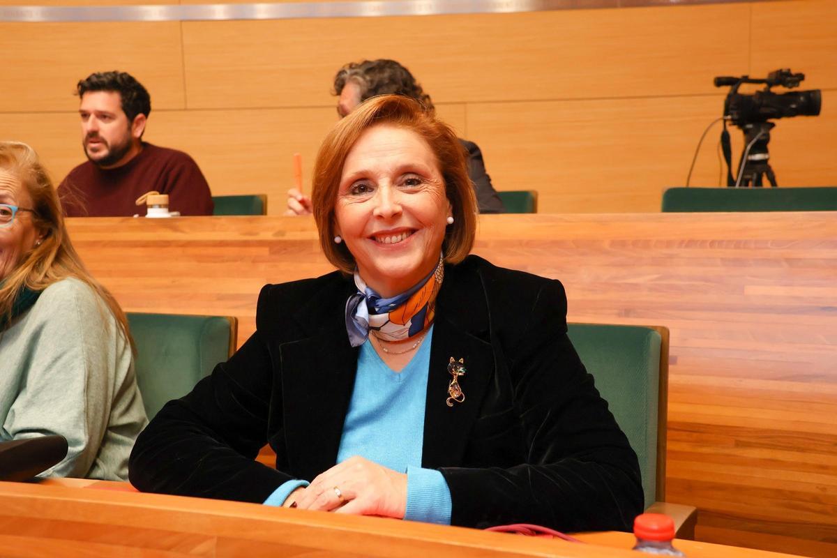 Lola Celda (PSPV) seguirá en el equipo de gobierno como teniente de alcalde.