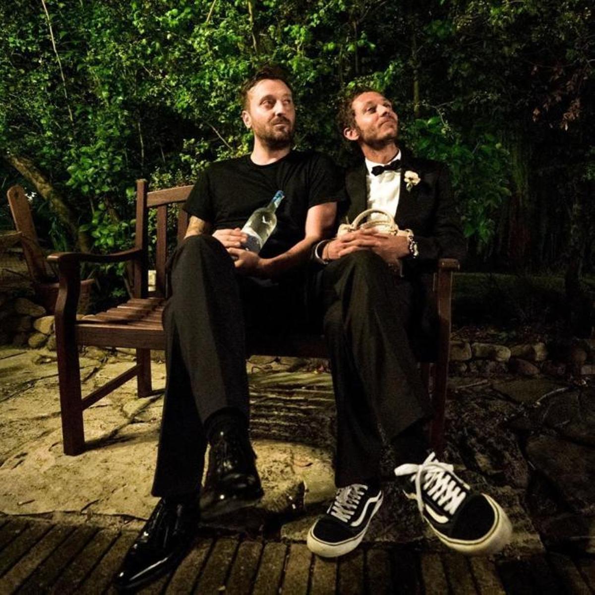 Valentino Rossi, de DJ en la boda de Uccio Valentino Rossi, de DJ en la boda de Uccio