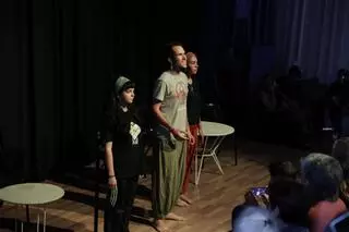 Estreno en la UIB de 'Una vivienda digna'| Actores y afectados en la vida real: "La gentrificación nos ha expulsado a mi familia y a mí de sa Gerreria y ahora vivo en Manacor"