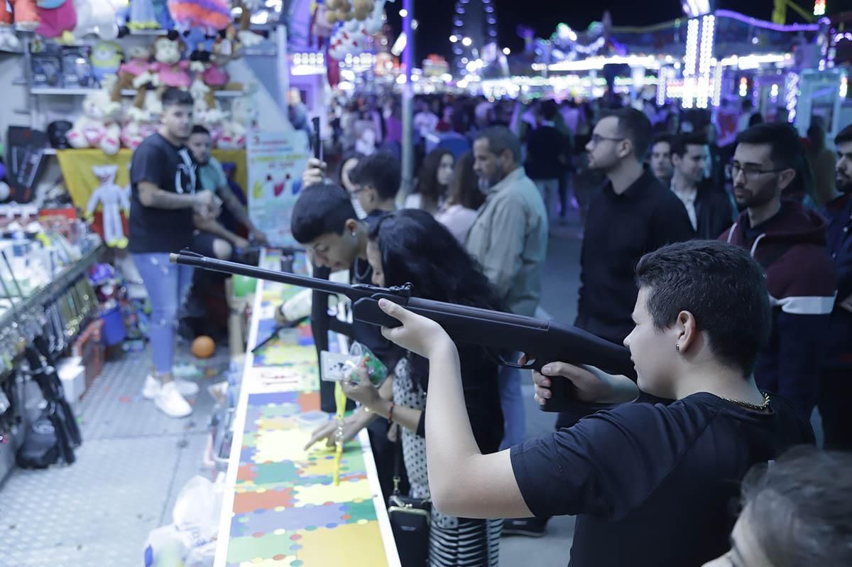 Fuegos y luz para el inicio de la Feria de Córdoba