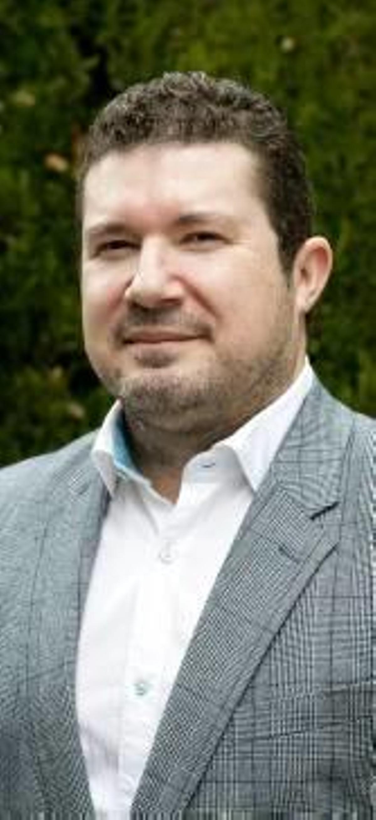 C's arrincona a Fernando Sepulcre