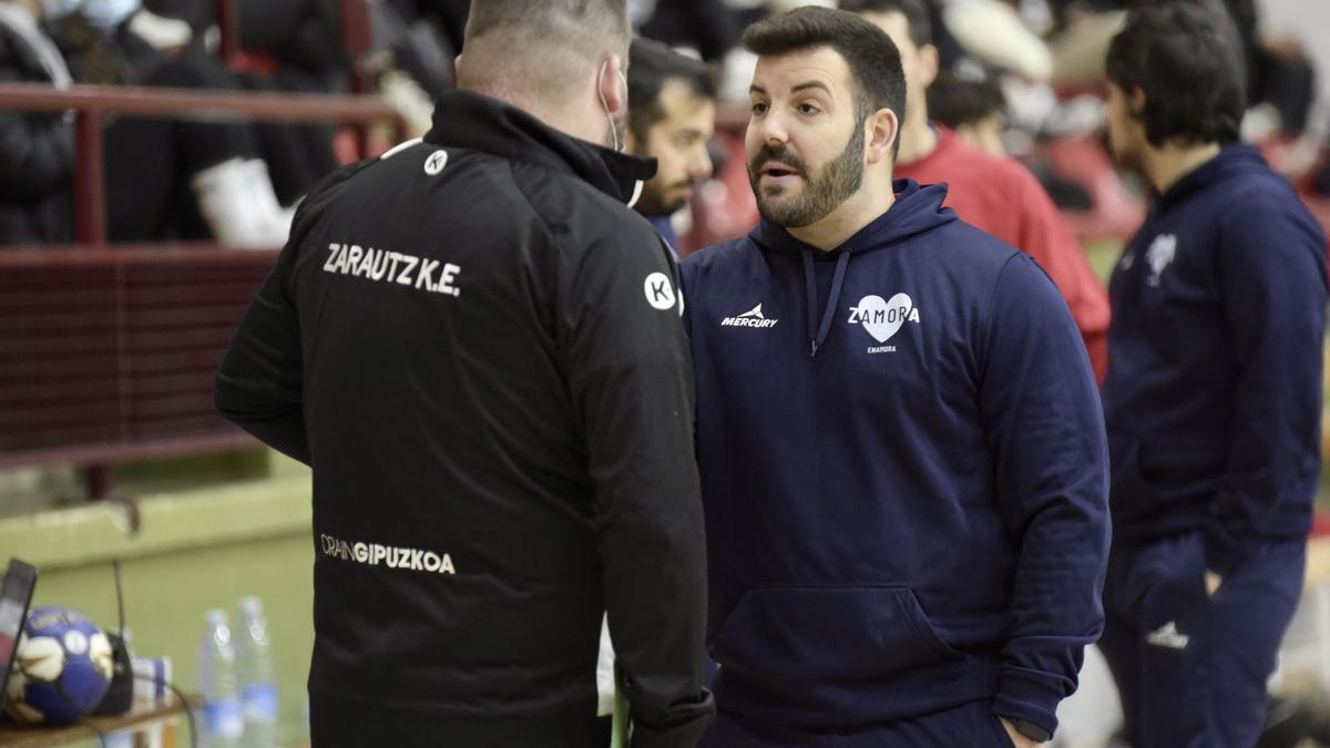 Iván López, durante el partido