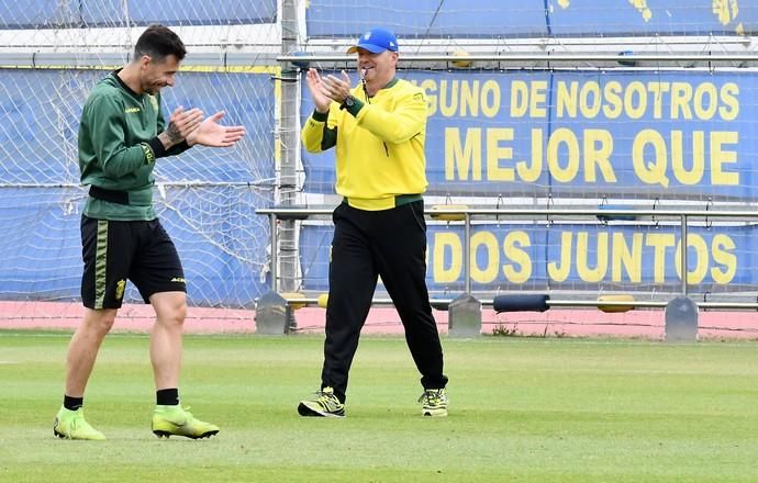 10/05/2019 HORNILLO. TELDE.  Entrenamiento UD Las Palmas. Fotógrafa: YAIZA SOCORRO.  | 10/05/2019 | Fotógrafo: Yaiza Socorro