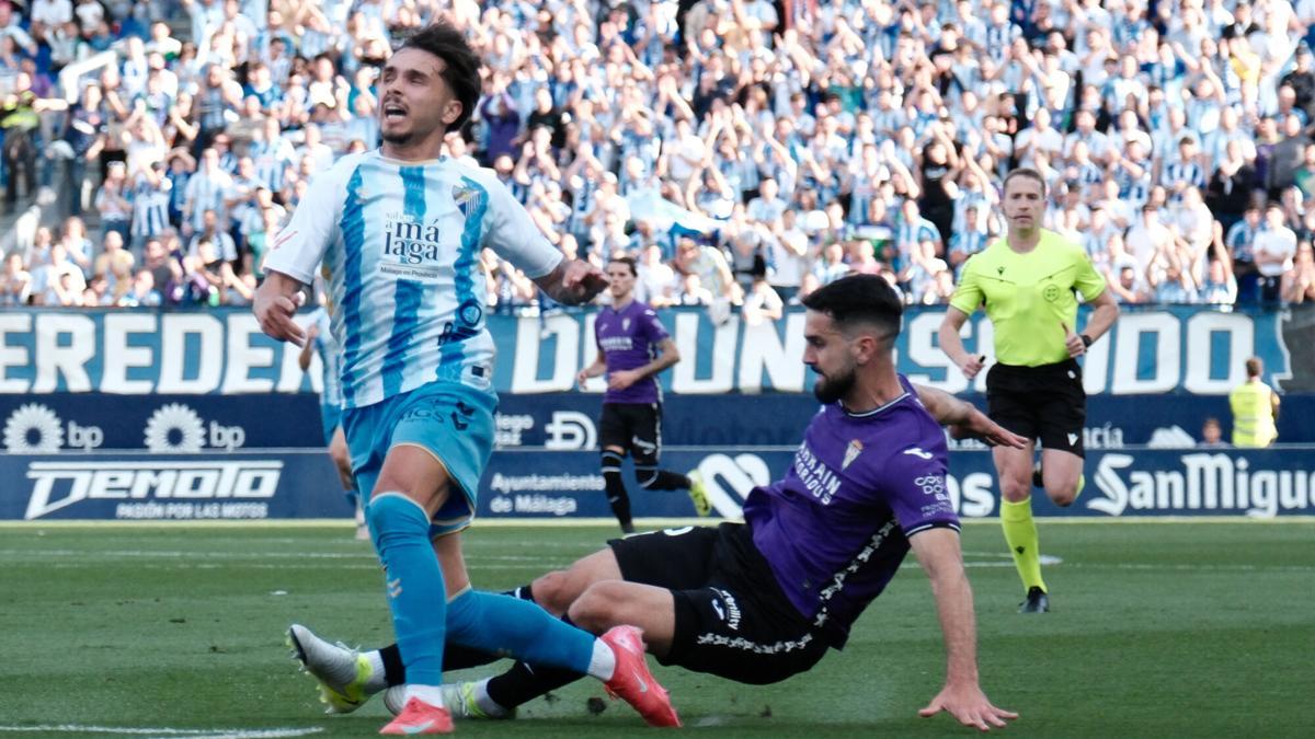 Kevin vio la quinta amarilla contra el Córdoba.