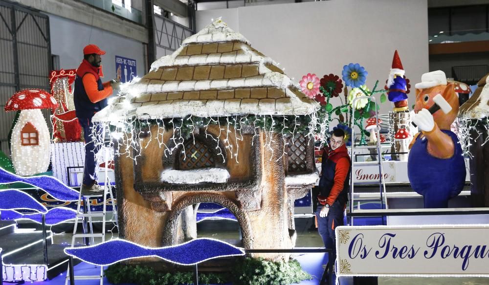 Montanje de las cabalgatas, que ''duermen'' en el Ifevi