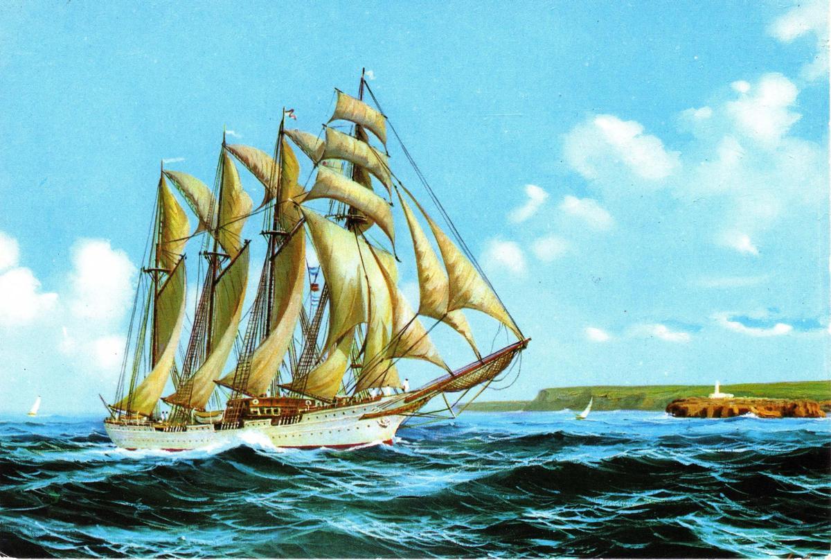 Postal antigua dedicada al barco.