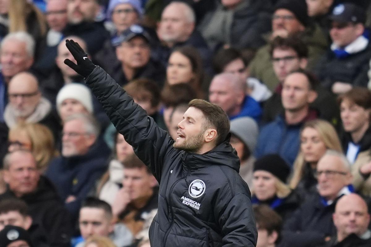 01 March 2026, United Kingdom, Brighton: Brighton and Hove Albion manager Fabian Hurzeler gestures on the touchline during the English Premier League soccer match between Brighton and Hove Albion and Nottingham Forest at the American Express Stadium. Photo: Adam Davy/PA Wire/dpa 01/03/2026 ONLY FOR USE IN SPAIN. Adam Davy/PA Wire/dpa;soccer;football;sports;England Premier League - Brighton and Hove Albion vs Nottingham
