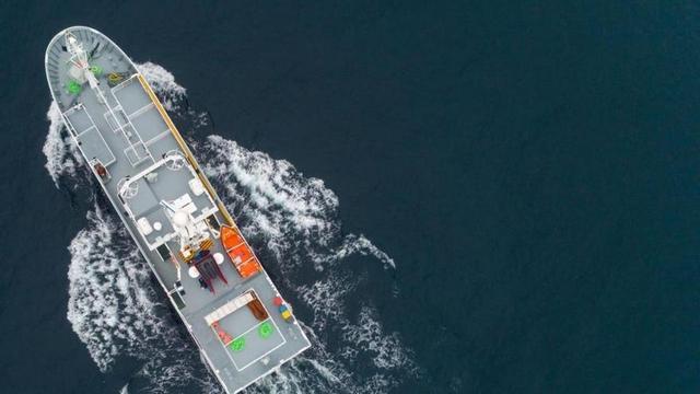 El “Aveneira”, palangrero de fondo construido por Armón en 2018, que trabaja en Gran Sol. / ARMÓN
