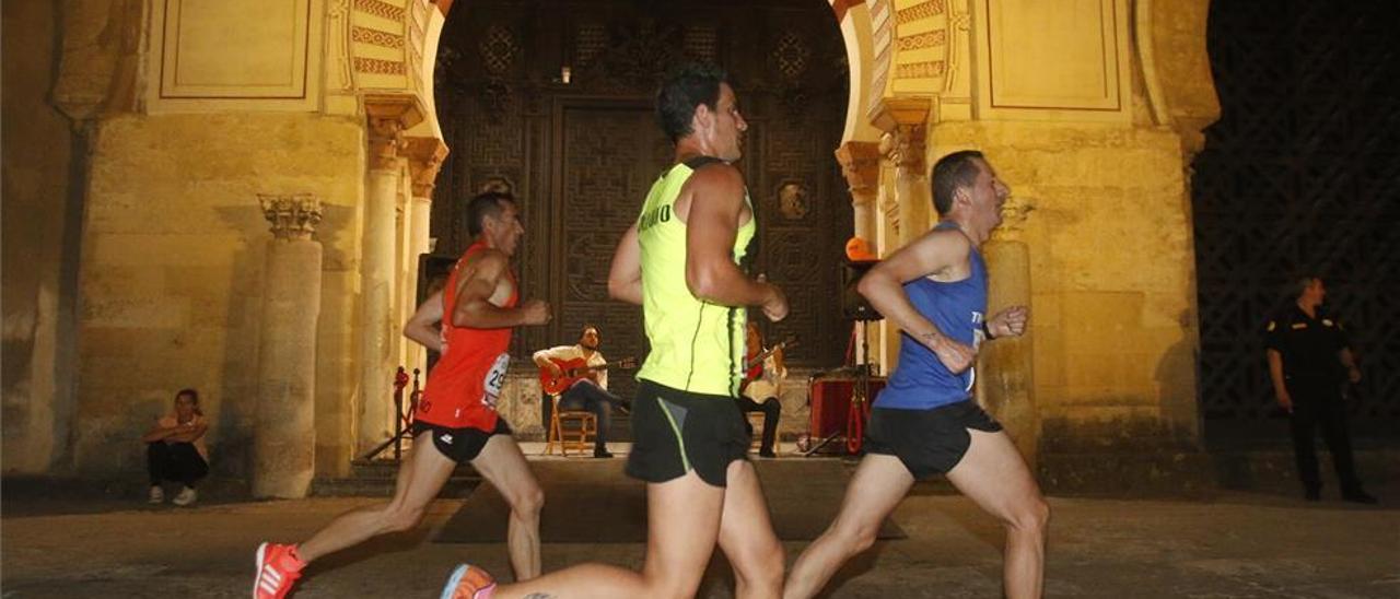 La Nocturna Trotacalles vuelve a Córdoba: horarios, mapa del recorrido y  detalles de esta carrera popular - Diario Córdoba